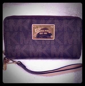 Michael Kors wallet